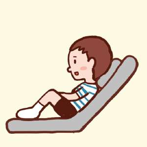 ハイローチェア、座位保持イスなどで食べさせる